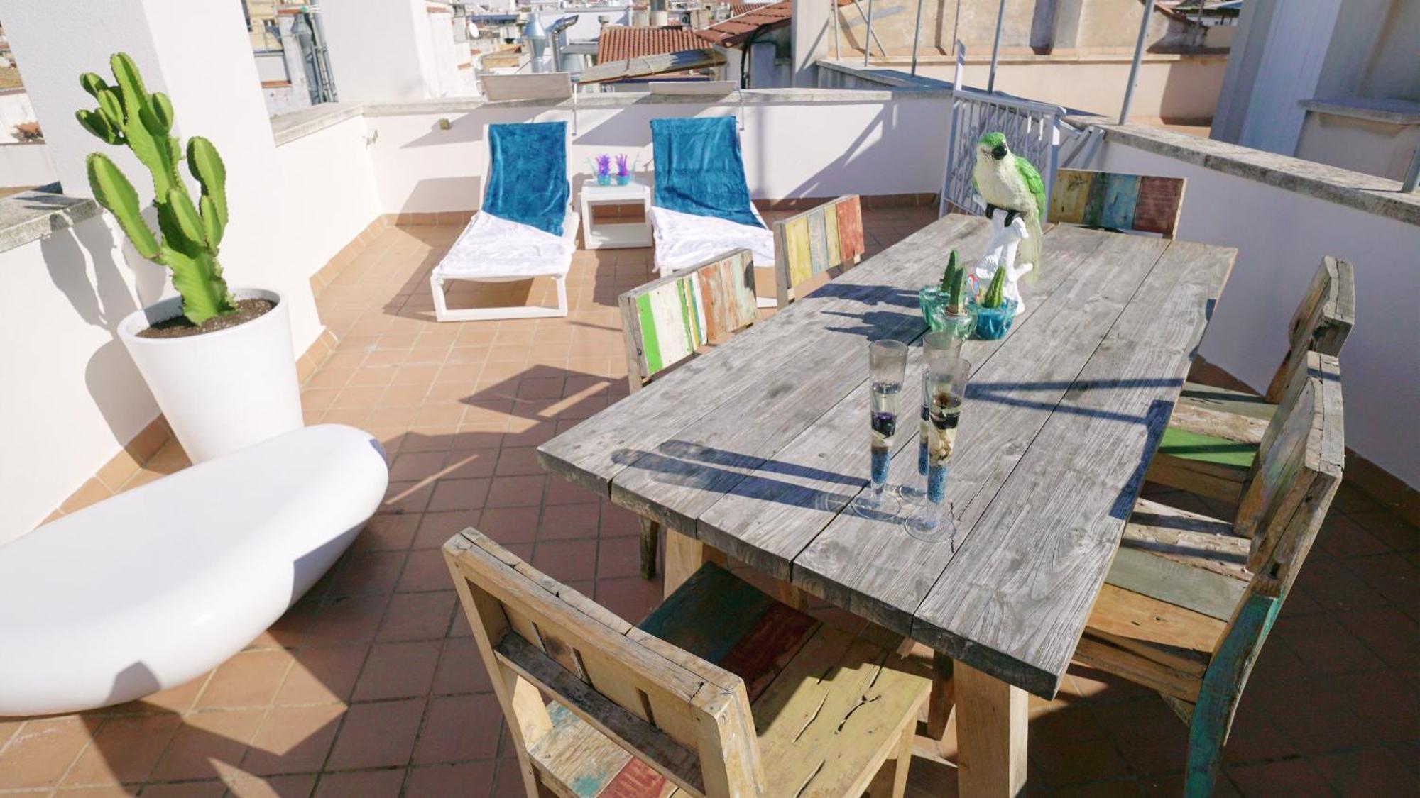 Beachstyle Penthouse By Hello Homes Sitges Exterior photo